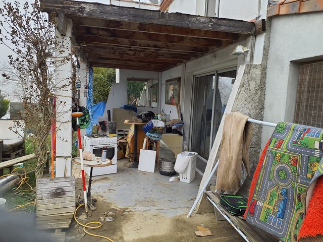 Marque sur meubles Photo © AGERIN