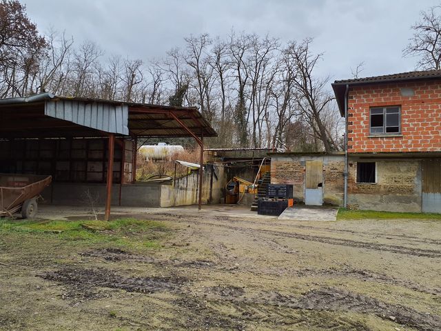 Marque sur structure Photo © AGERIN