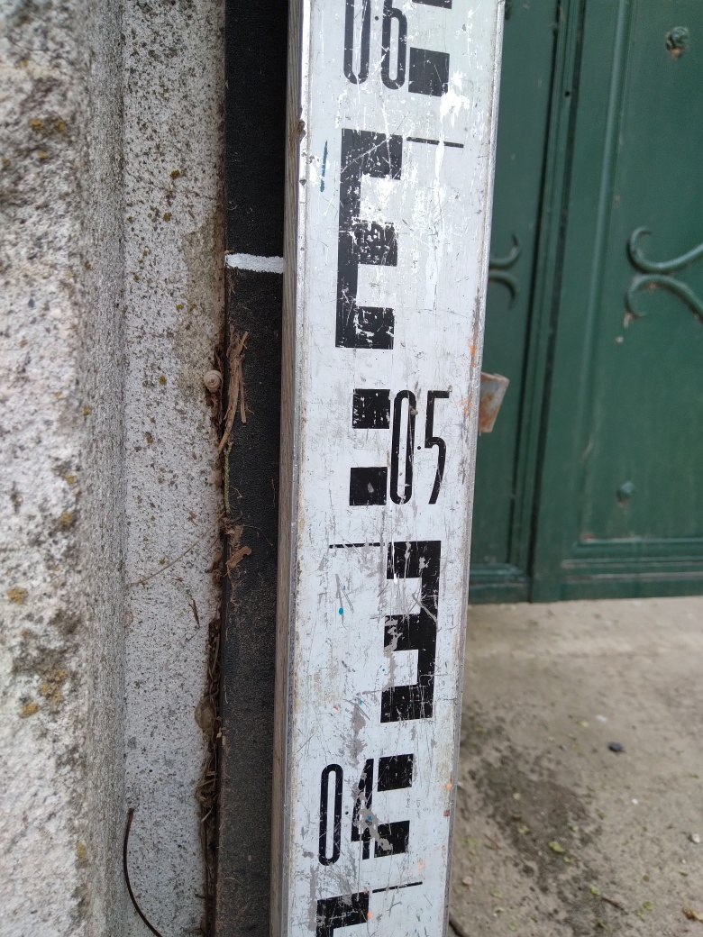 Trace sur le joint du portail