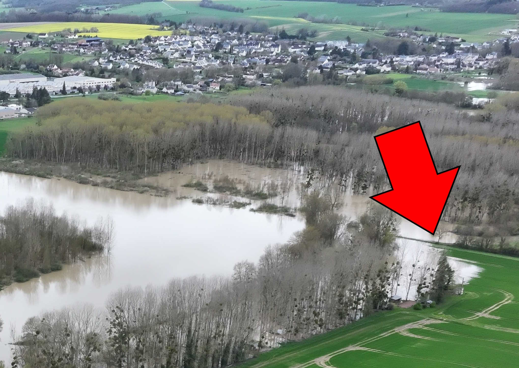 Prise de vue le 31/03/2024 à 11h13 zoomée sur le repère