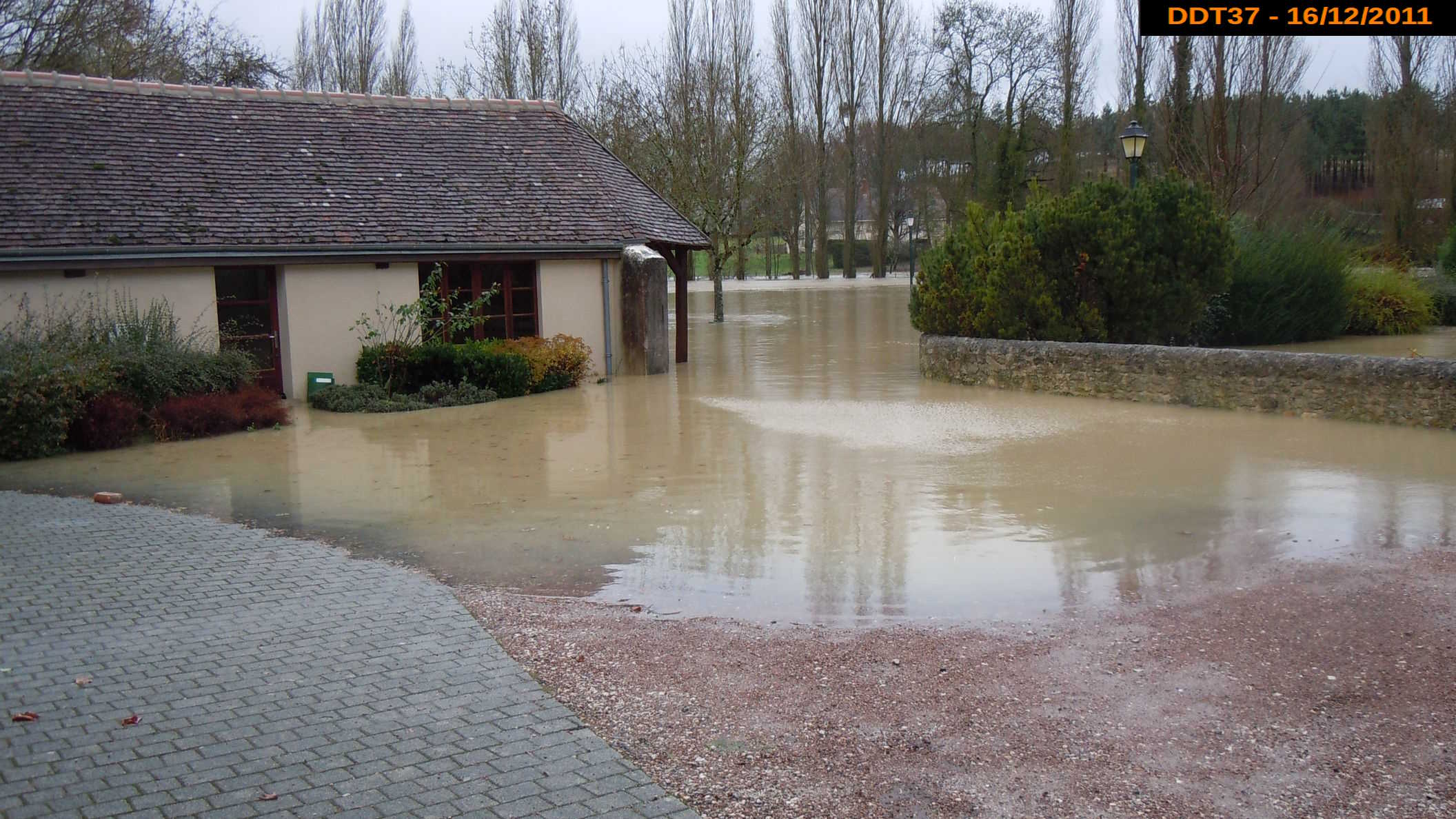 Vue du site pendant la crue de décembre 2011