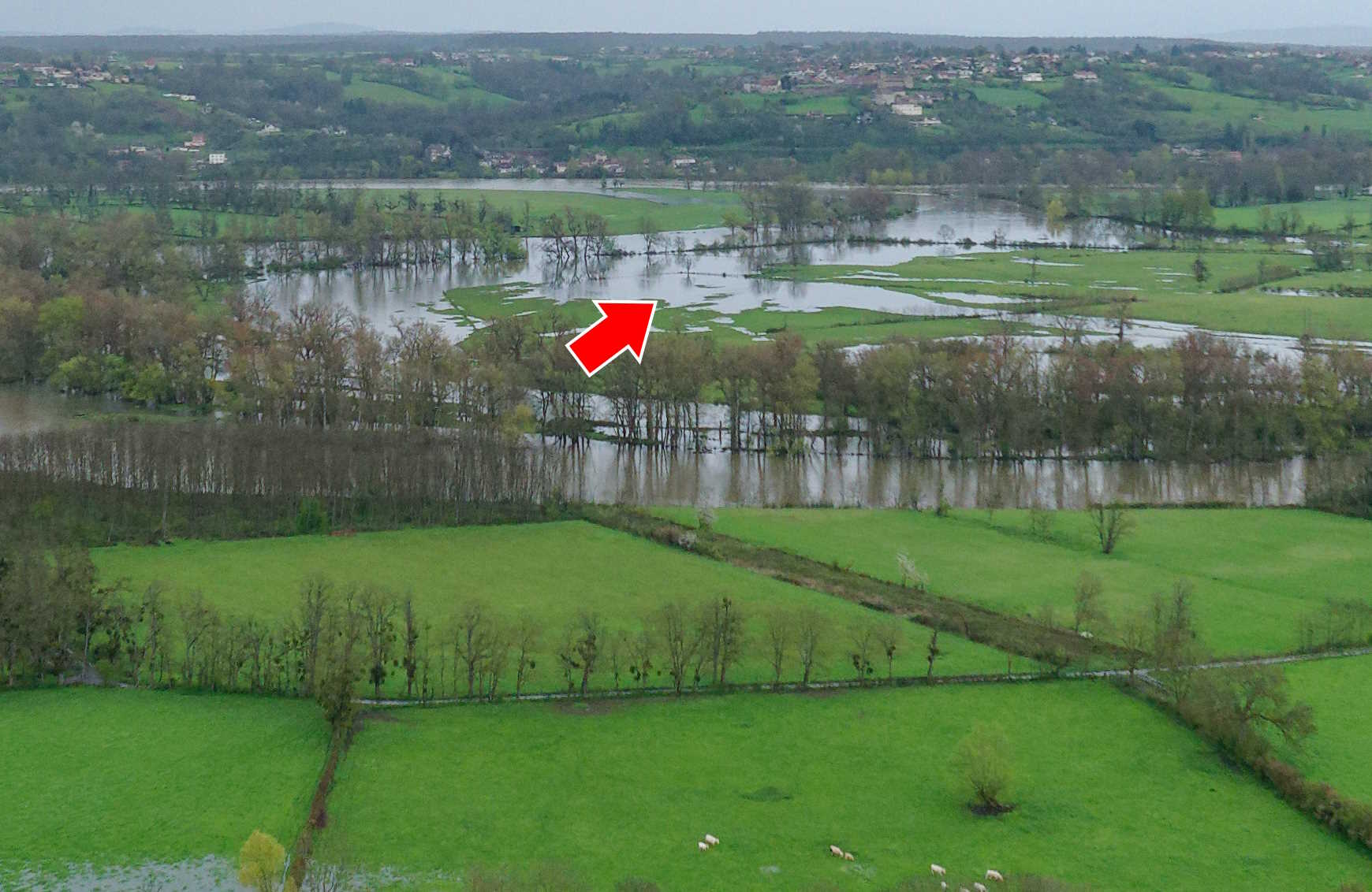 Prise de vue le 03/04/2024 à 08h30 zoomée sur le repère