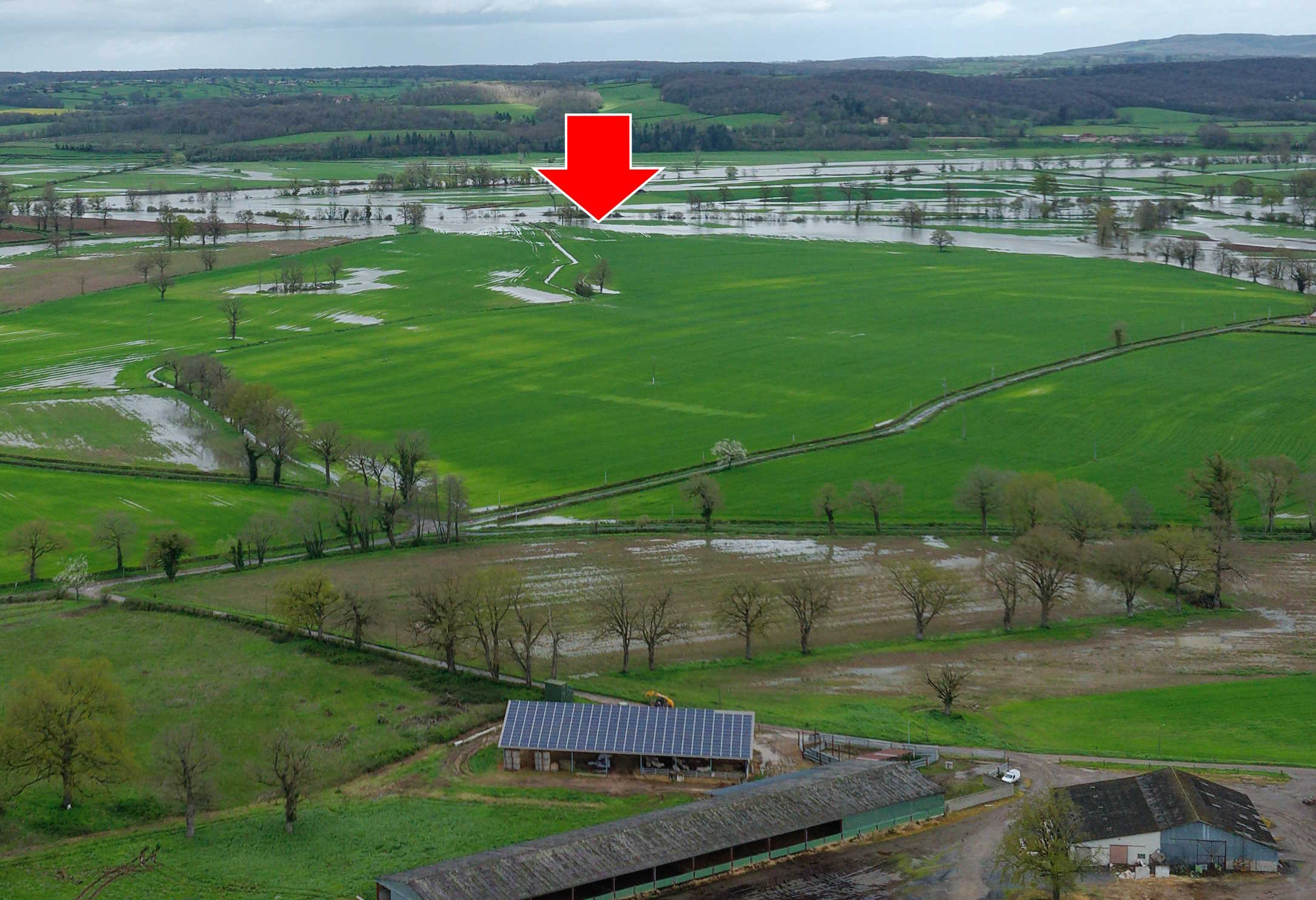 Prise de vue le 03/04/2024 à 14h33 zoomée sur le repère