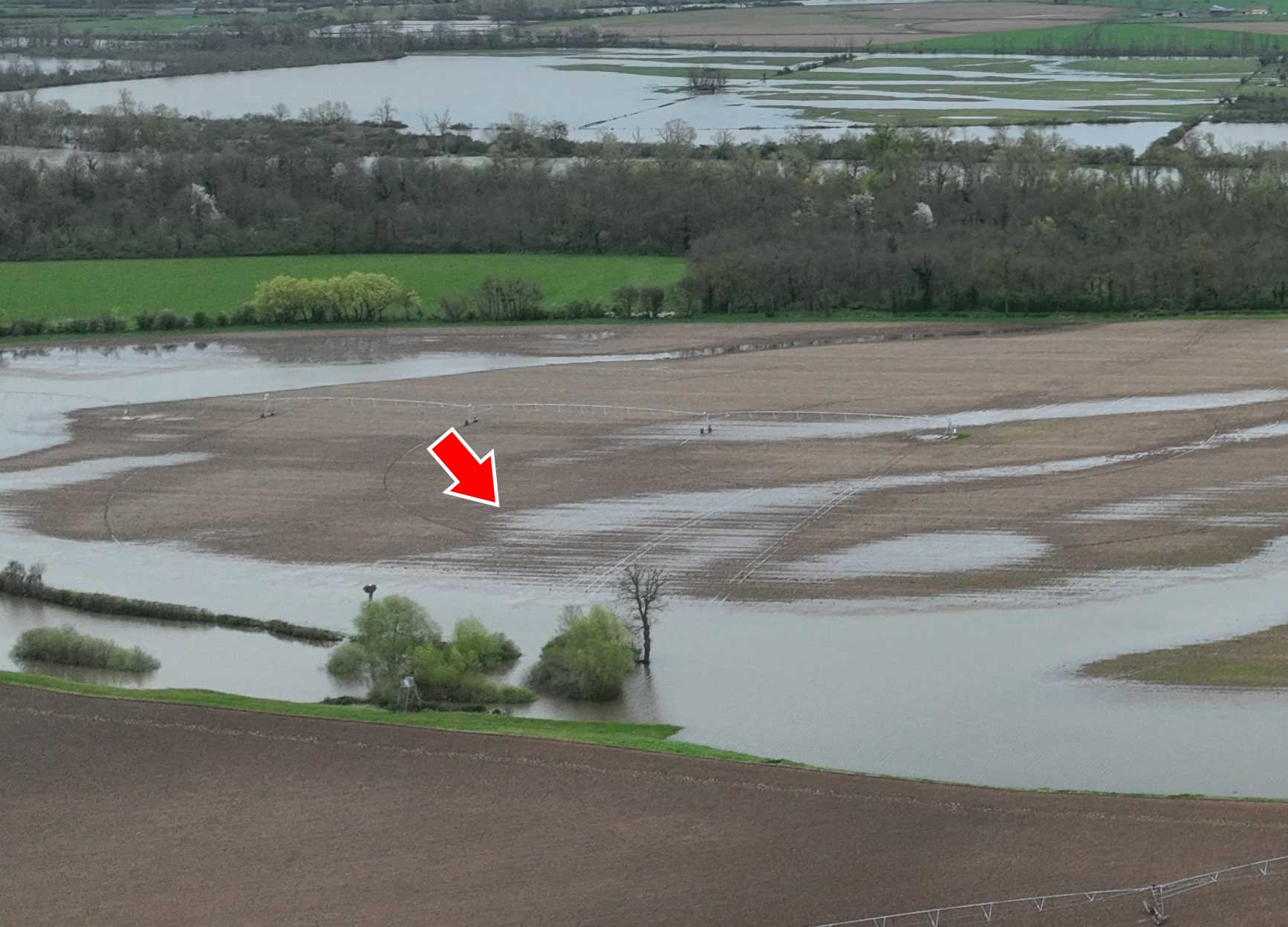 Prise de vue le 04/04/2024 à 09h24 zoomée sur le repère