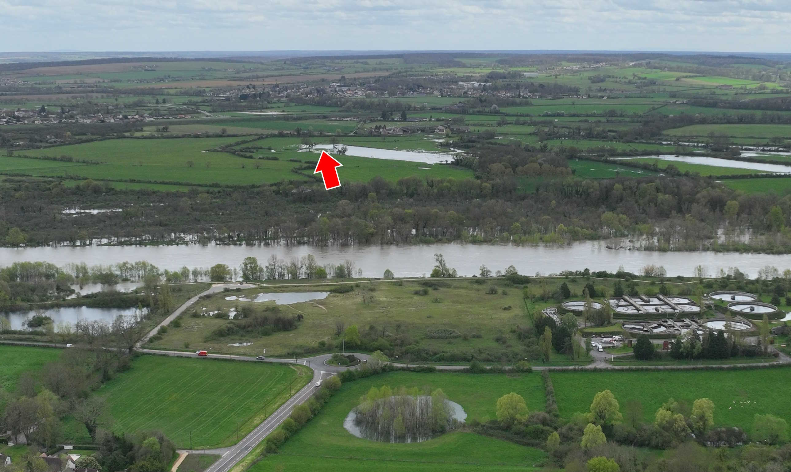 Prise de vue le 04/04/2024 à 14h36 zoomée sur le repère