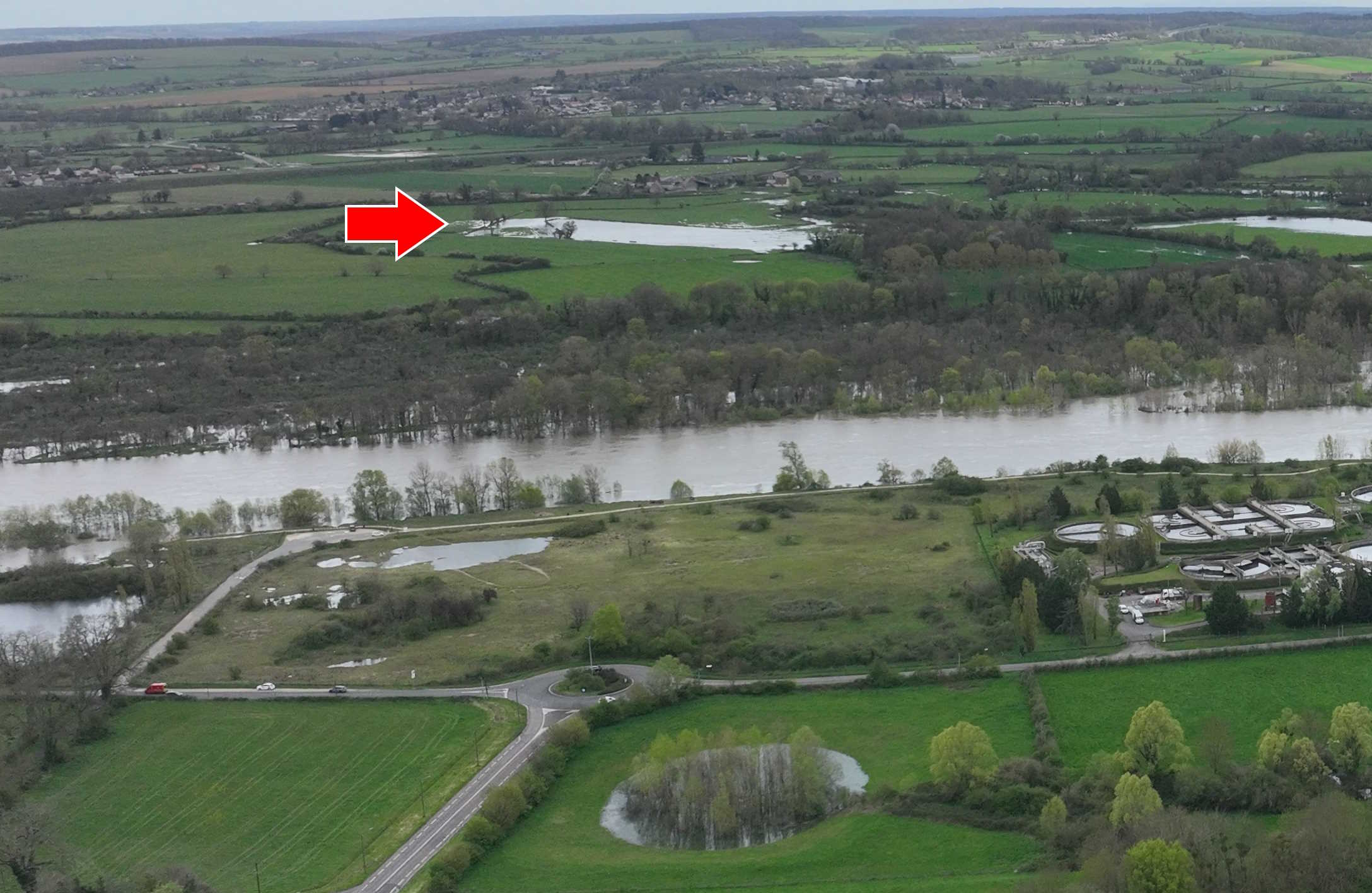 Prise de vue le 04/04/2024 à 14h36 zoomée sur le repère